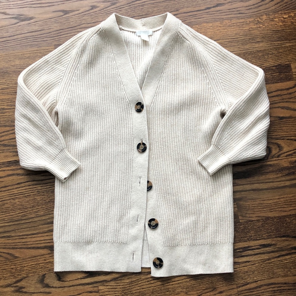 Creamy thick knit oversized H&M cardigan